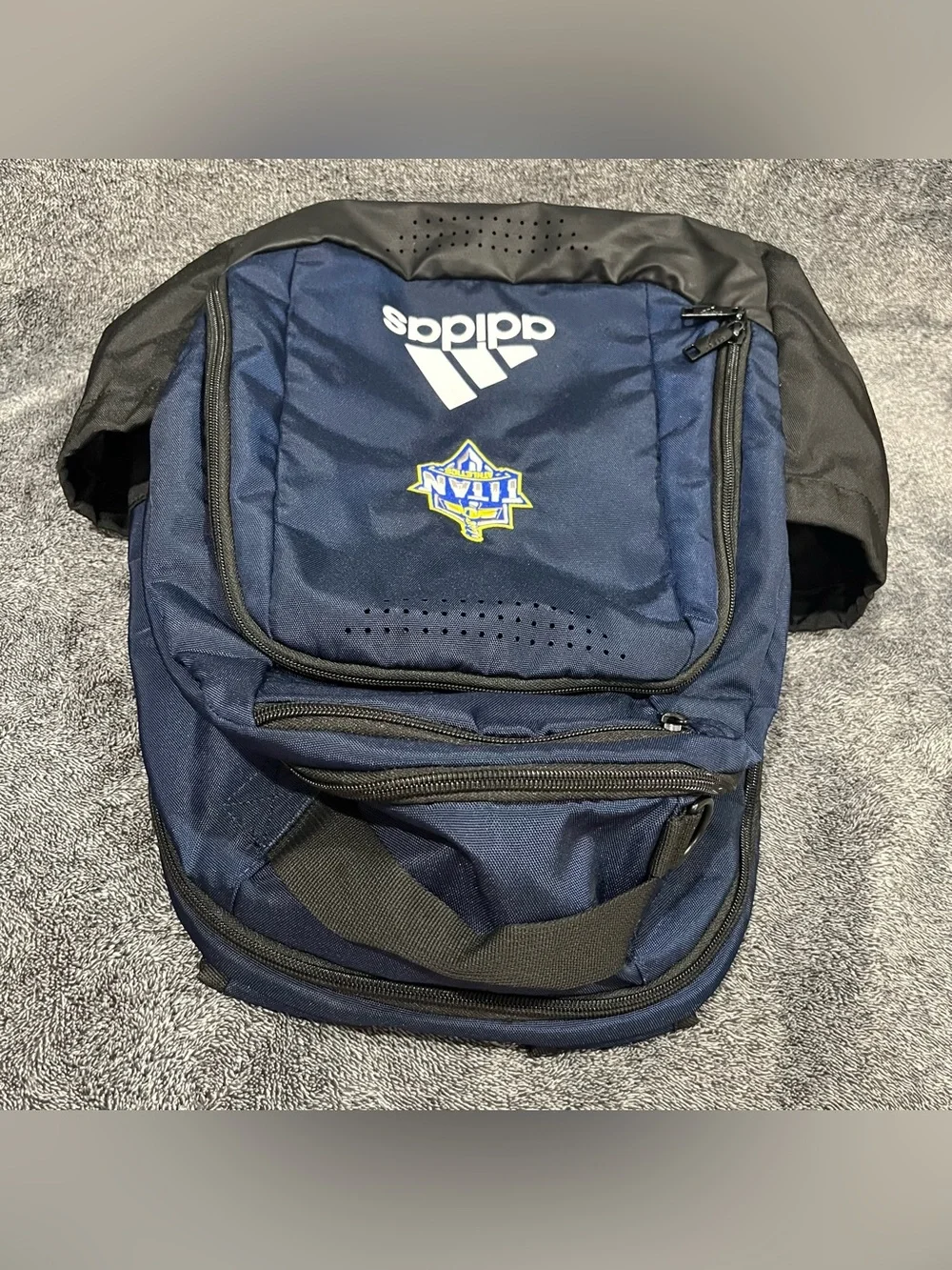Like new❗️ Adidas Defender navy blue sports backpack